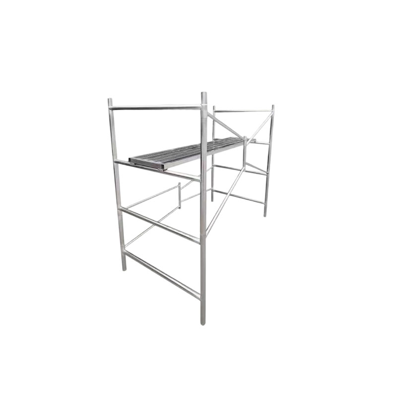 How does the portable design of ladder scaffolding improve work efficiency?